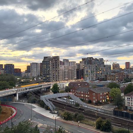 London Excel Cosy Apartment With Balcony & River View Close To O2 Arena, Cable Car, City Hall Zewnętrze zdjęcie